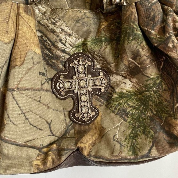 SOLD - Picture 5 of 8